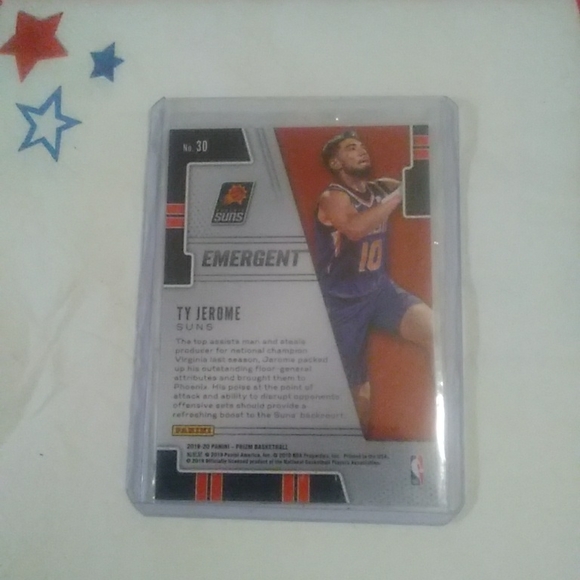 2019 Panini Prizm - Emergent Green #30 Ty Jerome - Picture 2 of 2